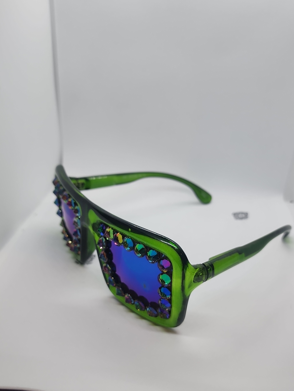 GASOLINE GLAMOUR  RING ROAD RUNNER DEVIL HONDO GLASSES 🦜🦜🦜 - Picture 12 of 12